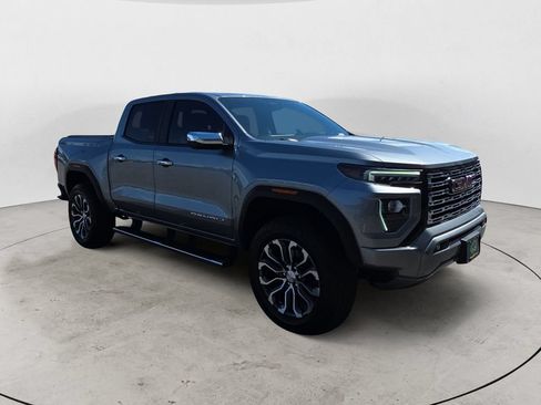 Certified 2024 GMC Canyon Denali AWD/4WD image 3