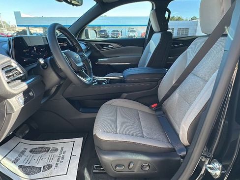 New 2026 Chevrolet Traverse LT w/ Sun and Wheel Package image 10