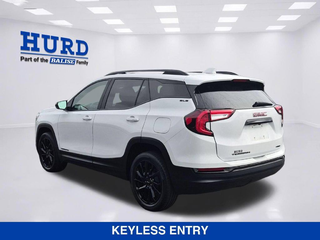 Used 2023 GMC Terrain SLE w/ Driver Convenience Package AWD/4WD image 5