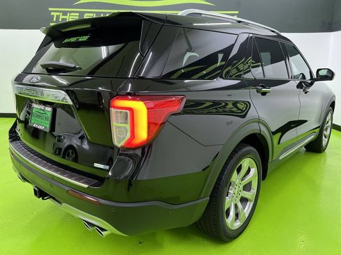 Used 2020 Ford Explorer Platinum w/ Premium Technology Package AWD/4WD image 10