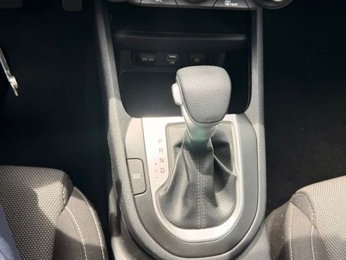 Used 2024 Kia Forte LXS FWD image 16
