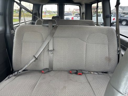 Used 2016 Chevrolet Express 3500 LT w/ LT Preferred Equipment Group image 17