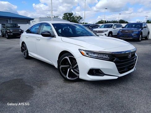 Used 2022 Honda Accord Sport image 2