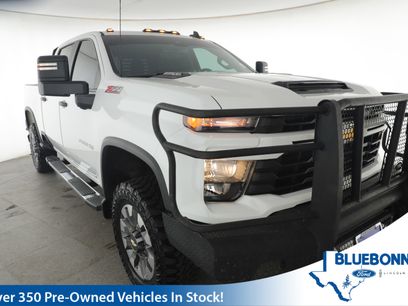 Used 2024 Chevrolet Silverado 2500 Custom w/ Custom Value Package