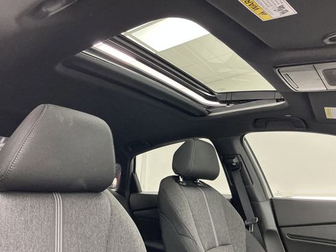 Used 2024 Honda Accord Sport image 25