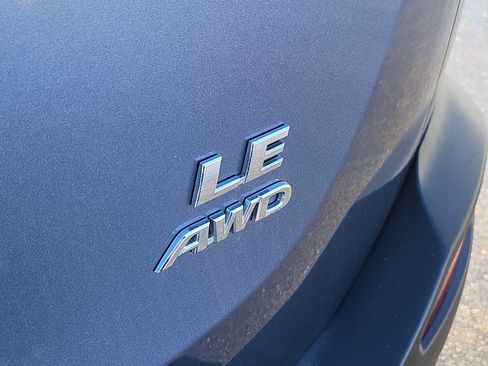 Used 2014 Toyota RAV4 LE image 5