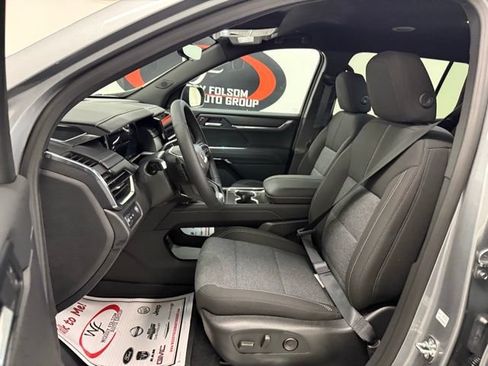 New 2026 GMC Acadia Elevation w/ Black Edition FWD image 12
