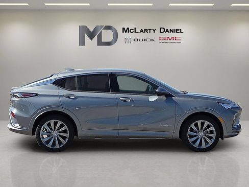 New 2026 Buick Envista Preferred FWD image 6