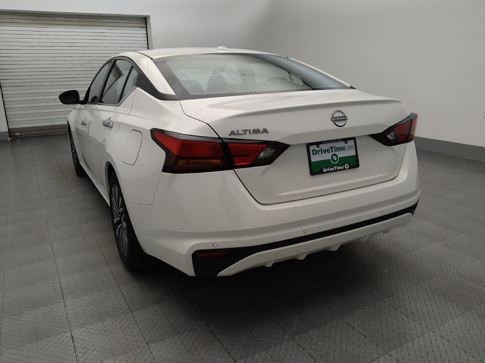 Used 2025 Nissan Altima 2.5 SV FWD image 5