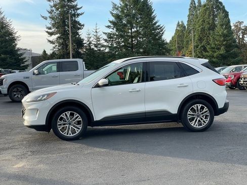 Used 2022 Ford Escape SEL image 6