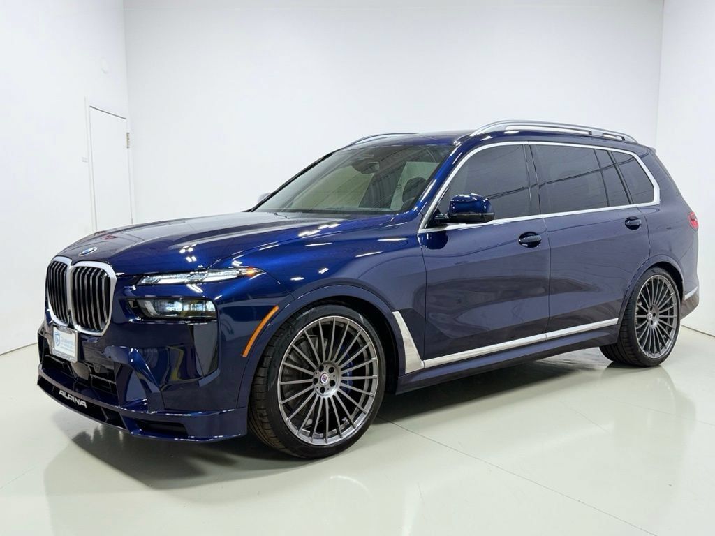 Used 2025 BMW ALPINA XB7 AWD/4WD image 8