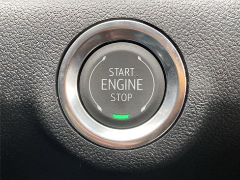 New 2026 GMC Terrain Denali w/ LPO, Floor Liner Package image 29