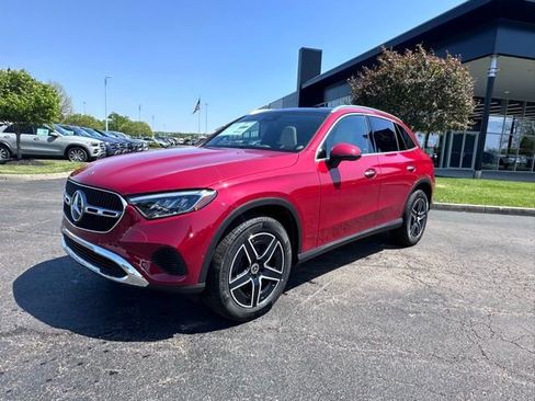 New 2026 Mercedes-Benz GLC 300 4MATIC image 3