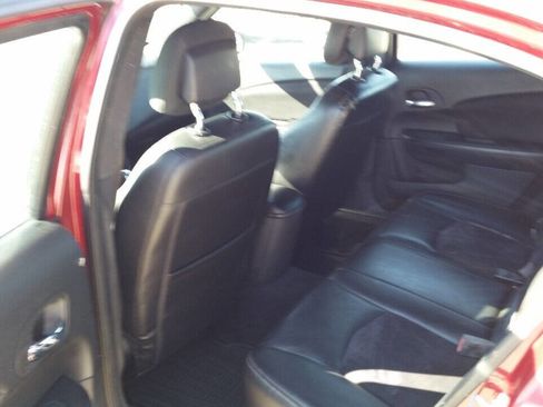 Used 2014 Chrysler 200 LX image 7