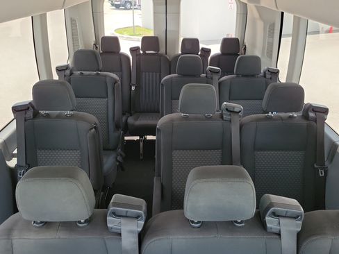 Used 2016 Ford Transit 350 XL RWD image 13