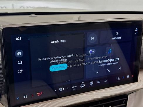 Used 2025 Ford Explorer Active w/ Active Comfort Package image 15