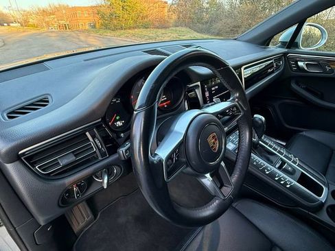 Used 2020 Porsche Macan S image 19
