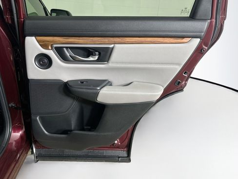 Used 2017 Honda CR-V Touring image 31