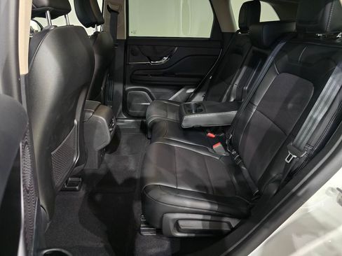 New 2026 Lincoln Corsair Premiere image 34