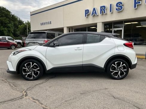 Used 2019 Toyota C-HR Limited FWD image 2