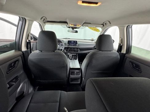 Used 2023 Nissan Rogue S AWD/4WD image 17