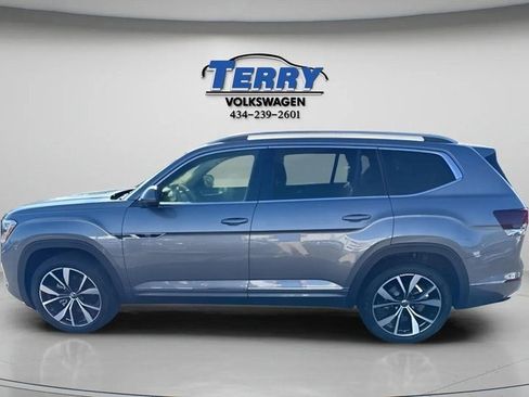 New 2025 Volkswagen Atlas SEL Premium R-Line image 2