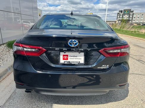Used 2024 Toyota Camry XLE w/ Navigation Package FWD image 41