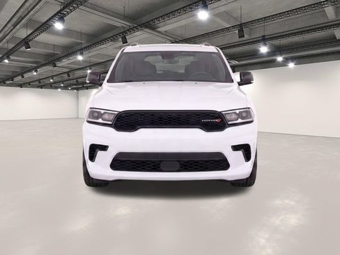 Used 2024 Dodge Durango GT RWD image 5