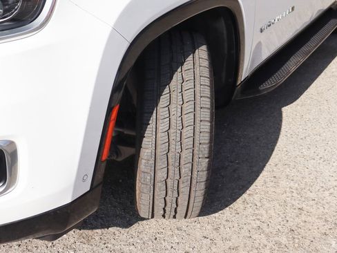 Used 2023 Jeep Wagoneer 4WD w/ Premium Group I image 55