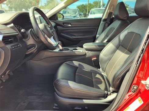 Used 2019 Nissan Altima 2.5 SR image 11