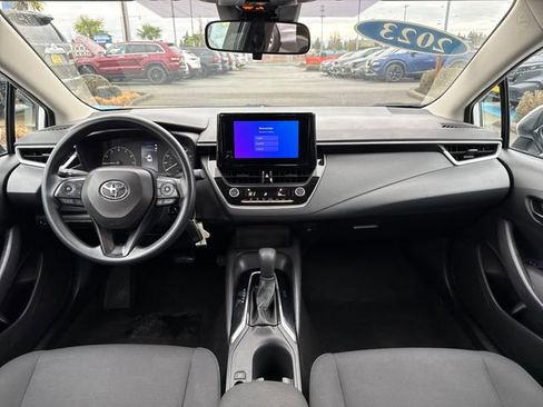 Used 2023 Toyota Corolla LE image 26