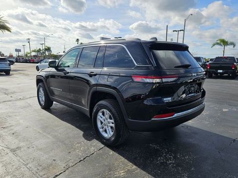 New 2025 Jeep Grand Cherokee Laredo RWD image 8