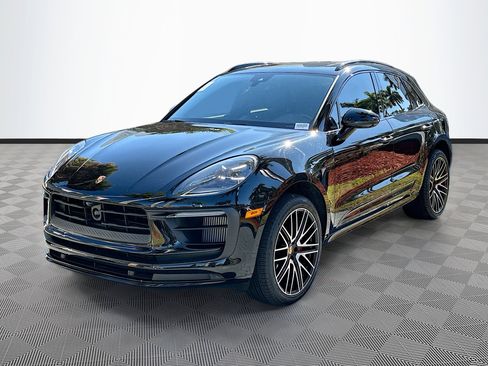 Used 2024 Porsche Macan S image 3