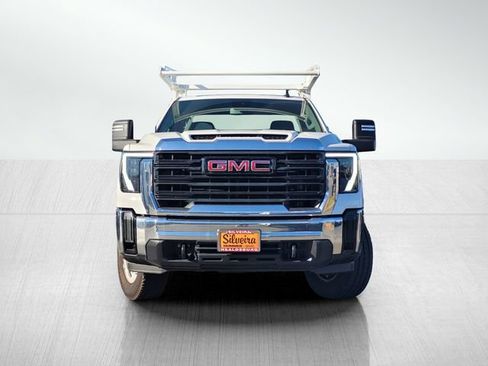 Used 2024 GMC Sierra 2500 Pro w/ Convenience Package RWD image 2
