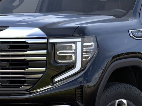 New 2023 GMC Sierra 1500 SLT w/ SLT Premium Plus Package image 10