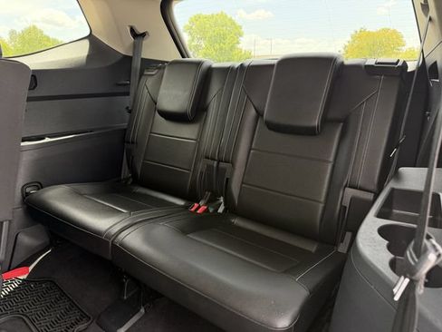 Used 2023 Volkswagen Atlas SE w/ Black Wheel Package FWD image 27