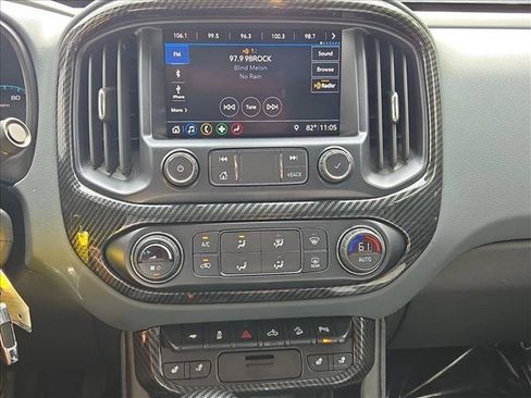 Used 2022 Chevrolet Colorado Z71 w/ Trail Boss Package AWD/4WD image 14