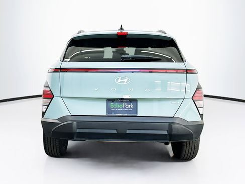 Used 2025 Hyundai Kona SEL AWD/4WD image 7