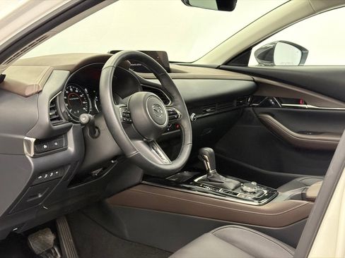 Used 2025 MAZDA CX-30 2.5 Turbo w/ Premium Package image 15