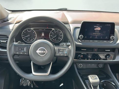 Used 2023 Nissan Rogue SV AWD/4WD image 13