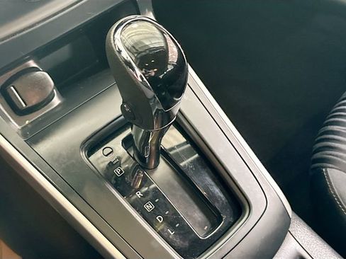 Used 2018 Nissan Sentra SV image 16