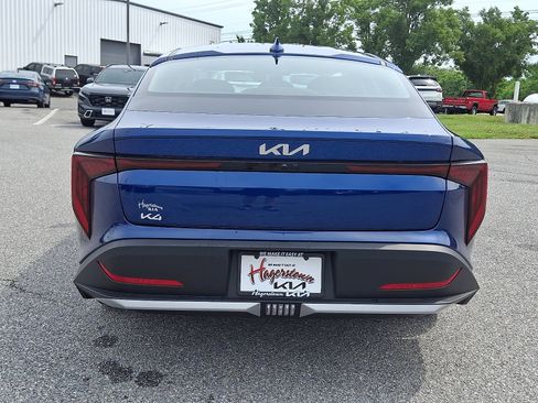 Certified 2025 Kia K4 FWD image 5