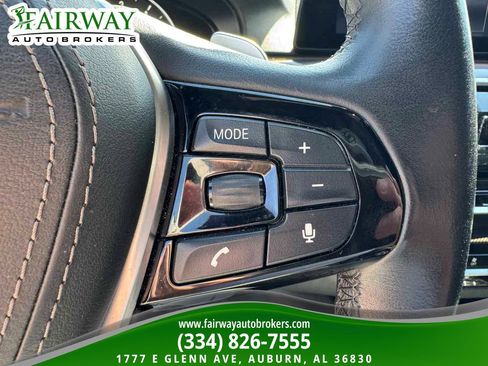 Used 2019 BMW 530i RWD image 20