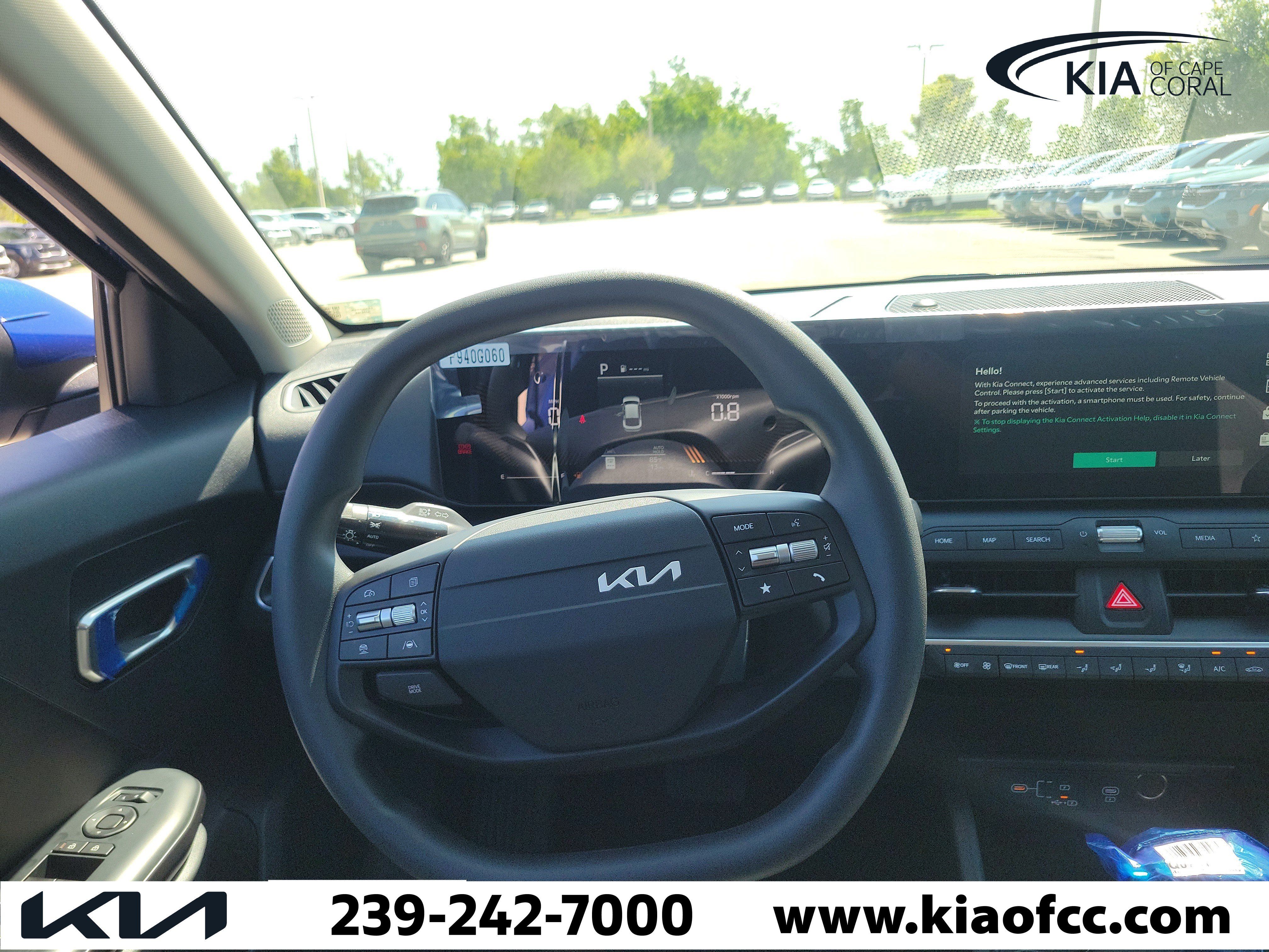 New 2026 Kia K4 FWD image 21