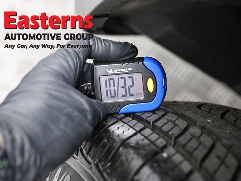 Used 2021 Jeep Renegade Sport image 29