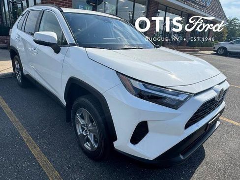 Used 2025 Toyota RAV4 XLE w/ Convenience Package AWD/4WD image 1