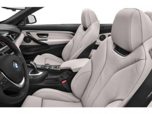Used 2020 BMW 430i Convertible w/ Convenience Package image 12
