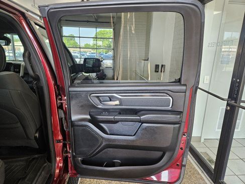 Used 2020 RAM 1500 Big Horn AWD/4WD image 14