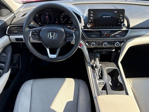 Certified 2020 Honda Accord LX image 17