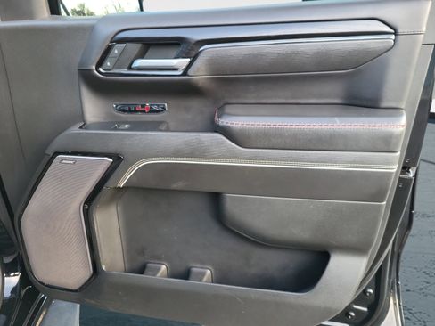 Used 2022 GMC Sierra 1500 AT4X image 24